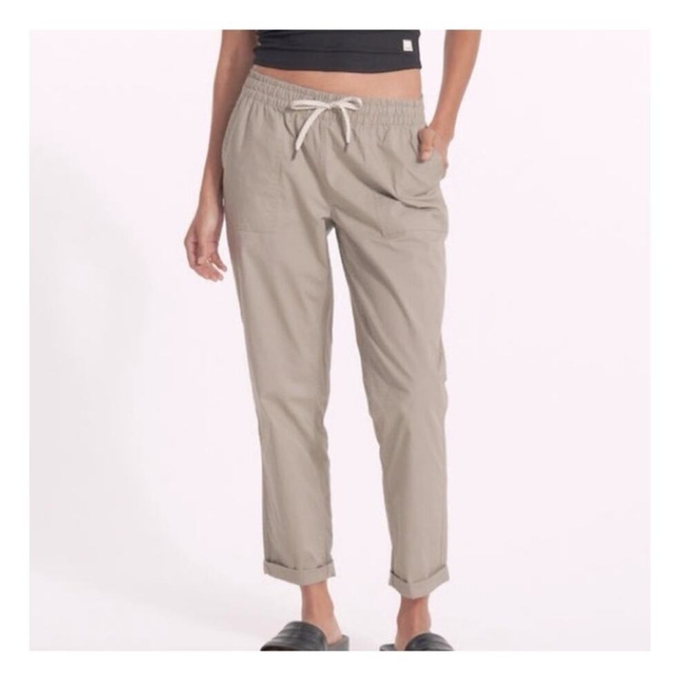 Vuori Women's Ripstop Pull On Pants Size XL Stone Color Size XL